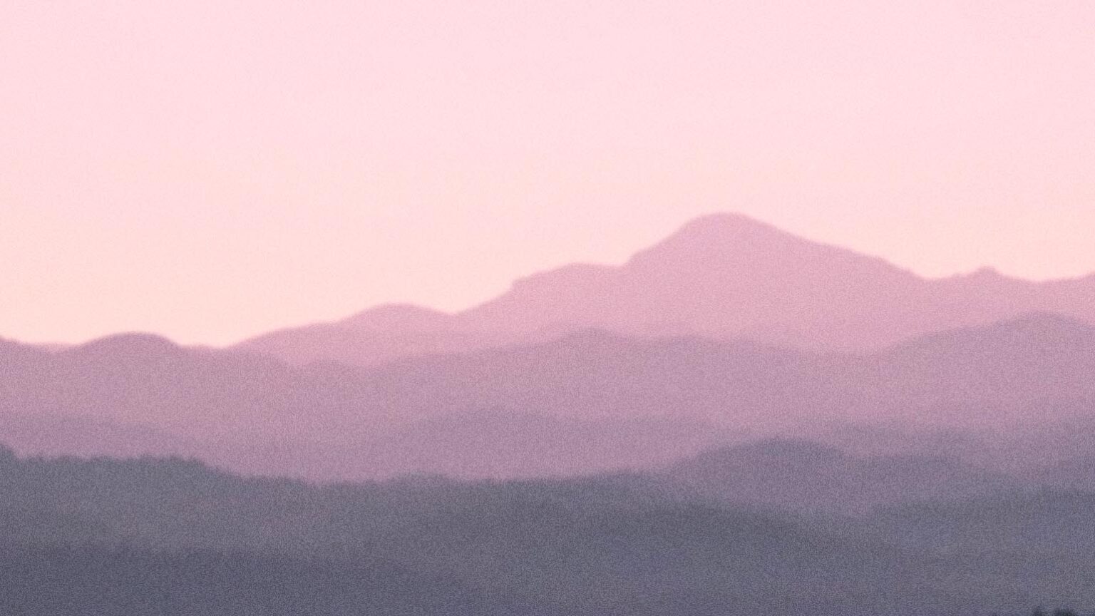 Hazy purple mountains to help you maintain a success mindset